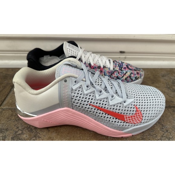 nike metcon 6 multicolor